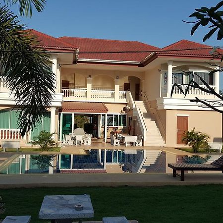East Shore Pattaya Resort Nong Prue Esterno foto