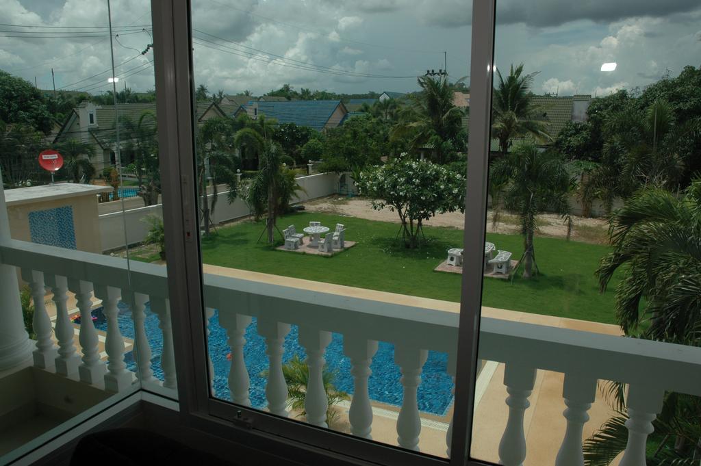 East Shore Pattaya Resort Nong Prue Esterno foto